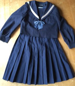 人形の服を作る セーラー服をミニサイズに つれづれリメイク日和